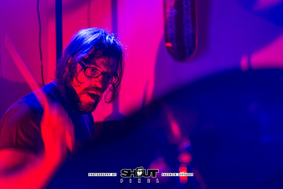 023-Pink Peugeot, AURA Fest Presents, photo by Valentin Sivyakov shoutpixel