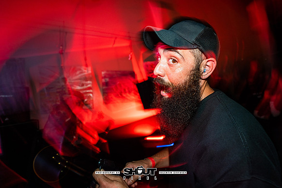 0090-Guns to Gallows at AURA Fest-0095-VAL00315