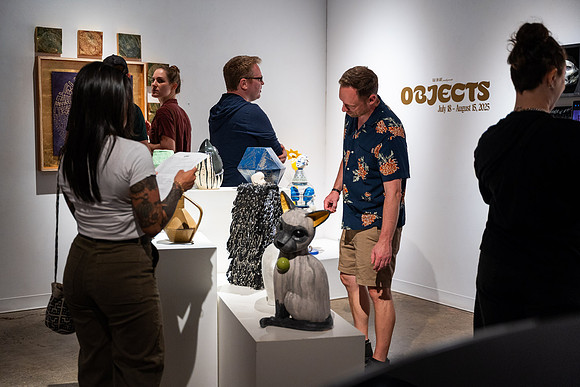 0329 Kai Lin Art OBJECTS-VAL03204