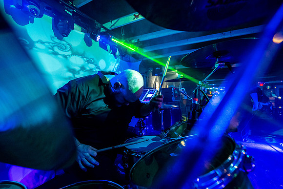 INSIGHT at The Wormhole photography by Valentin Sivyakov-VAL05493