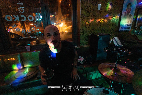 0081-Off-Stage Donna Savage--Fauvely-Smalltalk-Joshydrop at El-Rocko Lounge photo by Valentin Sivyakov-VAL09536