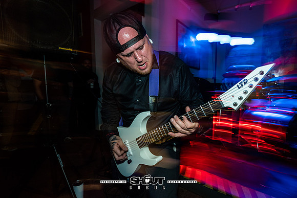0056-Guns to Gallows at AURA Fest-0061-VAL00110