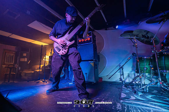 INSIGHT at The Wormhole photography by Valentin Sivyakov-VAL04377