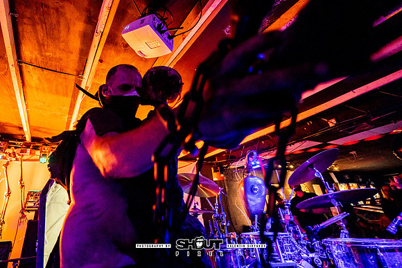 0068-Off-stage Captured by Robots show at Wormhole, Savannah, GA photo by Valentin Sivyakov-VAL04606