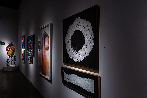 0095 KAI LIN ART MARBEL show VAL09074