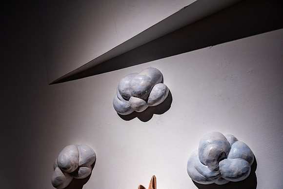 0269 KAI LIN ART MARBEL show VAL09330