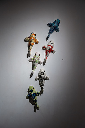 0282 KAI LIN ART MARBEL show VAL09354
