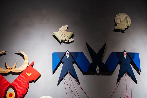 0344 KAI LIN ART MARBEL show VAL09451