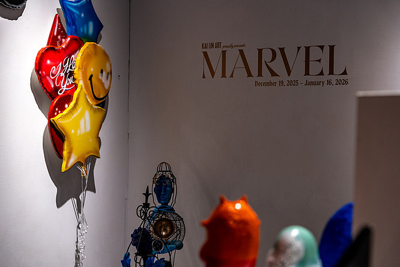 0402 KAI LIN ART MARBEL show VAL09563