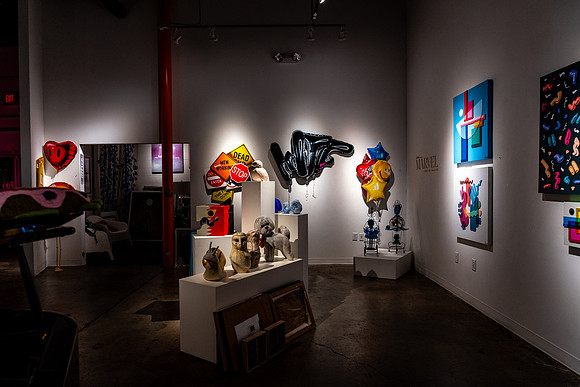 0409 KAI LIN ART MARBEL show VAL09571