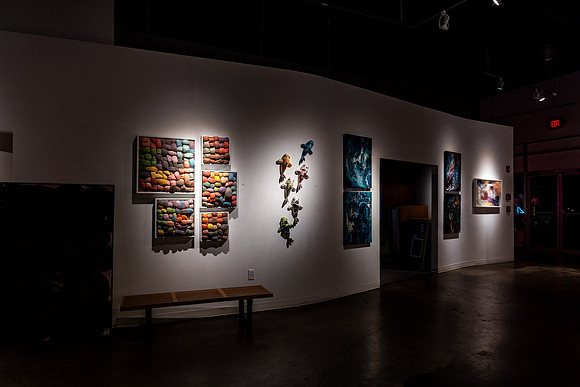 0410 KAI LIN ART MARBEL show VAL09573