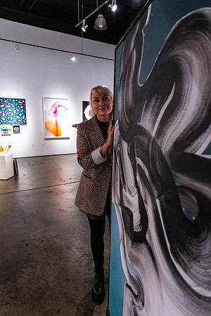 0424 KAI LIN ART MARBEL show VAL09603