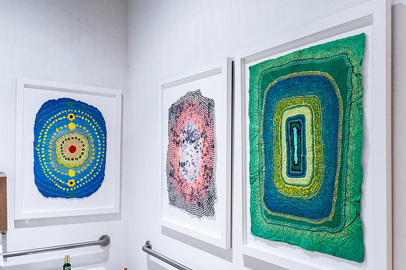 0448 KAI LIN ART MARBEL show VAL09654