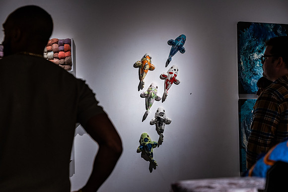 0473 KAI LIN ART MARBEL show VAL09700