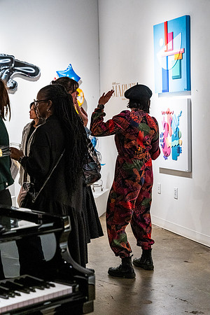 0550 KAI LIN ART MARBEL show VAL09917
