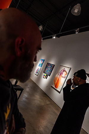 0564 KAI LIN ART MARBEL show VAL09971