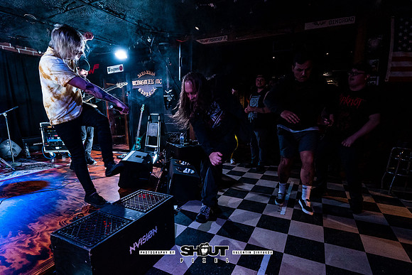 172- Nvision and Heavens Void, Pink Peugeot at Sav Wingmen Clubhouse photo by Valentin Sivyakov-VAL01133