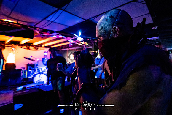 0057-Off-stage Captured by Robots show at Wormhole, Savannah, GA photo by Valentin Sivyakov-VAL04504