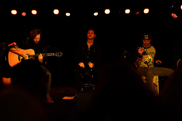 0034-Adelitas-Way-Center-Stage-Theater-ATL-VAL03384