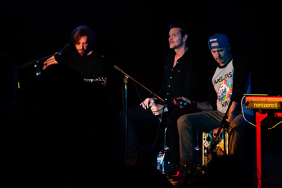 0043-Adelitas-Way-Center-Stage-Theater-ATL-VAL03514