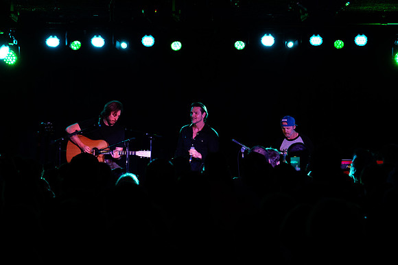 0055-Adelitas-Way-Center-Stage-Theater-ATL-VAL03623
