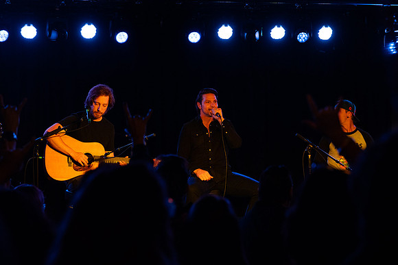 0067-Adelitas-Way-Center-Stage-Theater-ATL-VAL03801