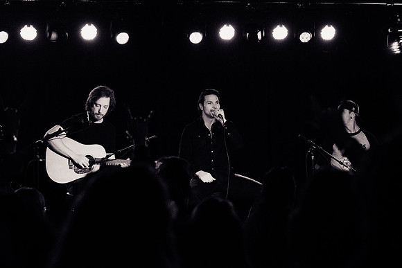 0066-Adelitas-Way-Center-Stage-Theater-ATL-BW-VAL03801