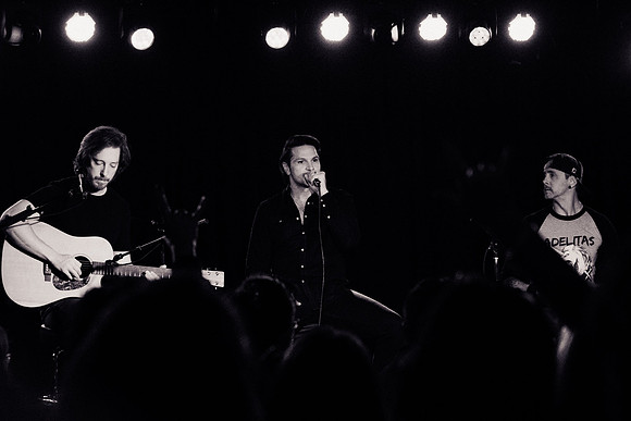0067-Adelitas-Way-Center-Stage-Theater-ATL-BW-VAL03802
