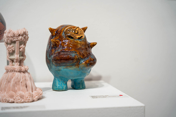 Little Things Show at Swan Coach House Gallery photography by Valentin Sivyakov-VAL09030