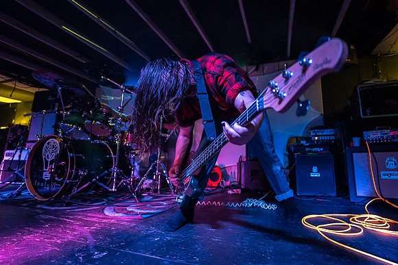 Obvious Liars at The Wormhole photography by Valentin Sivyakov-VAL03759