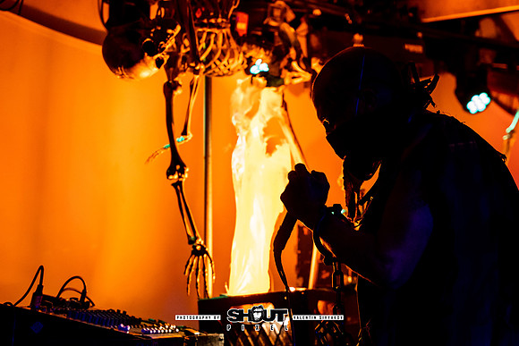 0097-Off-stage Captured by Robots show at Wormhole, Savannah, GA photo by Valentin Sivyakov-VAL04861