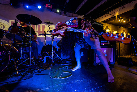 20-Obvious Liars- at The Dog Days of Rock II, Wormhole photo by Valentin SivyakovVAL09021