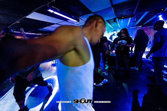 96-Bear Within Us at Metal Mayhem  Wormhole photo by Valentin Sivyakov-VAL02322