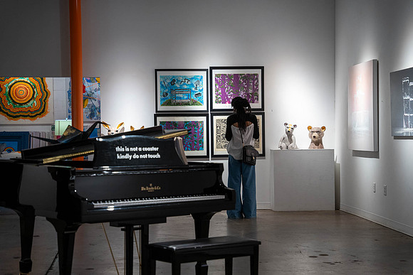 2025-03-14 KAI LIN ART ESSENTIAL-VAL09887