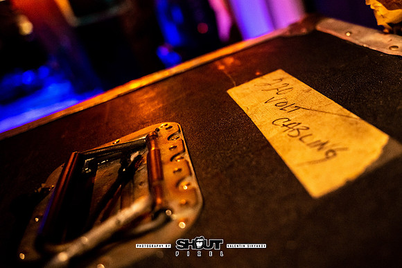 0108-Off-stage Captured by Robots show at Wormhole, Savannah, GA photo by Valentin Sivyakov-VAL04917