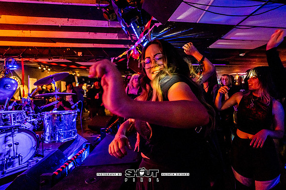 0078-Off-stage Captured by Robots show at Wormhole, Savannah, GA photo by Valentin Sivyakov-VAL04672