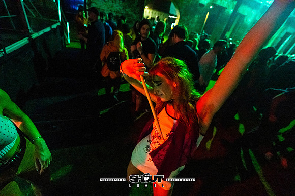 75-Savannah Stopover XI, photo by Valentin Sivyakov-VAL07757