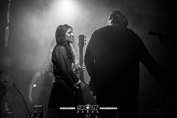 Rainbow Girls Twin Twangler Tour photo by Valentin Sivyakov