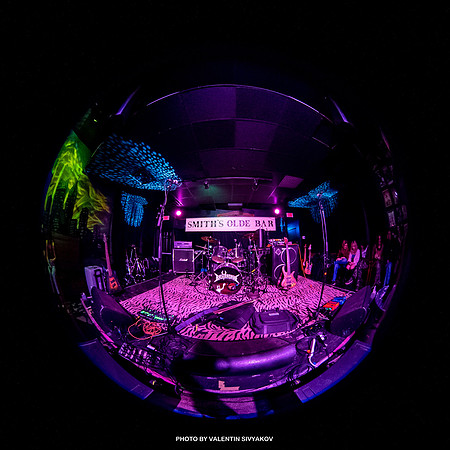 OFF Stage Bastardan Klept Dart at Smiths Olde Bar Photo By Valentin Sivyakov-VAL08224