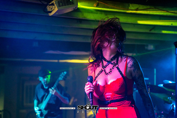 INSIGHT at The Wormhole photography by Valentin Sivyakov-VAL04980