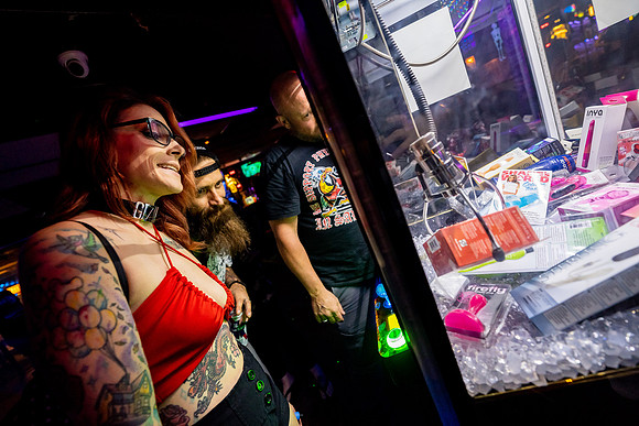 0161-WORMSTOCK III Off-Stage photo by Valentin Sivyakov shoutpixel