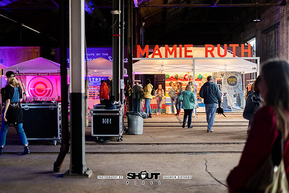 49-Savannah Stopover XI, photo by Valentin Sivyakov-VAL05601
