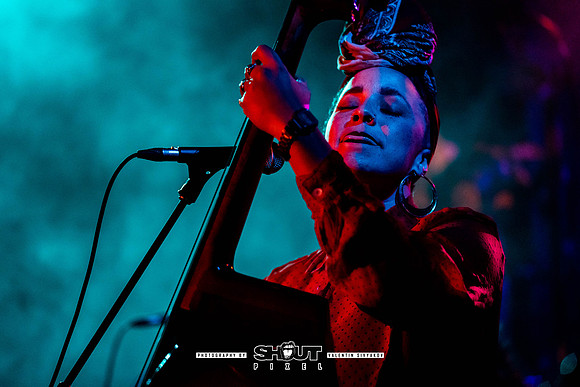 Rainbow Girls Twin Twangler Tour photo by Valentin Sivyakov