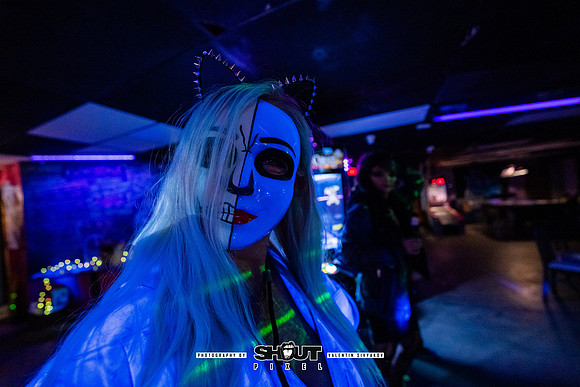 Off-Stage Halloween Havoc at The Wormhole photo by Valentin Sivyakov