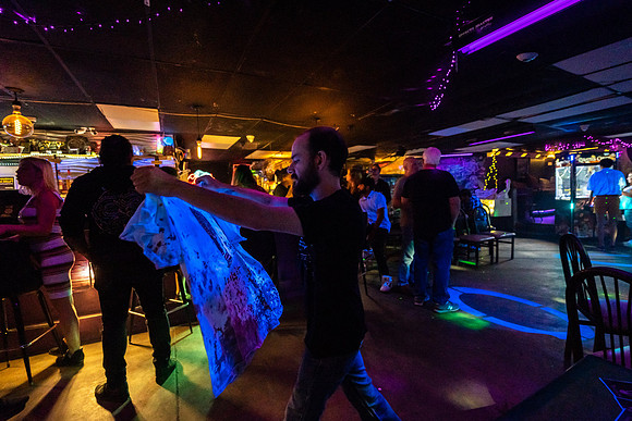 Off-Stage INSIGHT with Obvious Liars at The Wormhole photography by Valentin Sivyakov-VAL03886