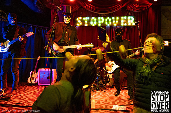 Donna_Savage_Sivyakov_The_Jinx-02