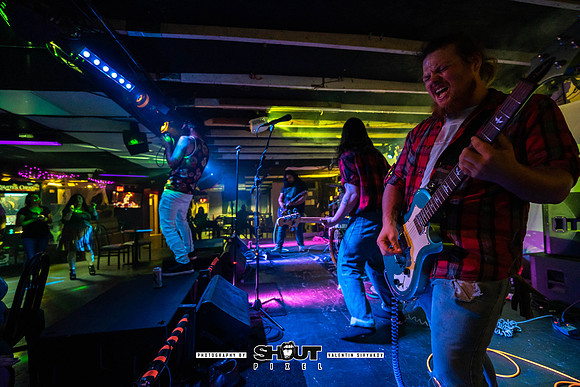 Obvious Liars at The Wormhole photography by Valentin Sivyakov-VAL03590