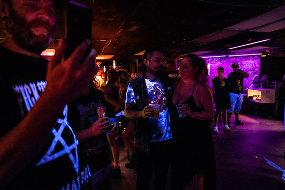 0072-WORMSTOCK III Off-Stage photo by Valentin Sivyakov shoutpixel