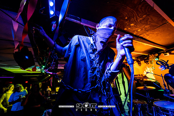 0058-Off-stage Captured by Robots show at Wormhole, Savannah, GA photo by Valentin Sivyakov-VAL04514