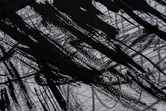 2025-03-14 KAI LIN ART ESSENTIAL-VAL09098